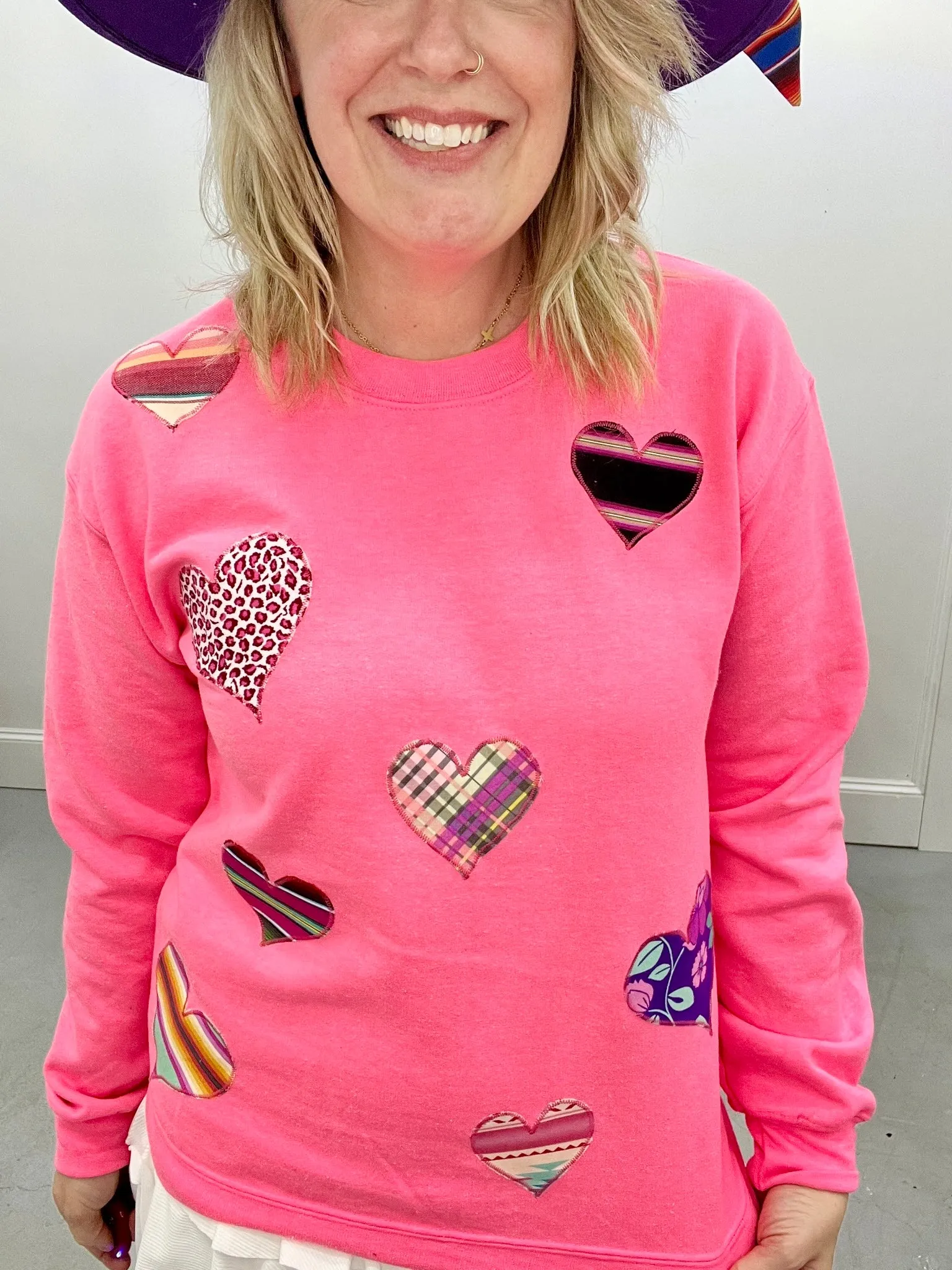 All Over Heart Pullover [Pink]