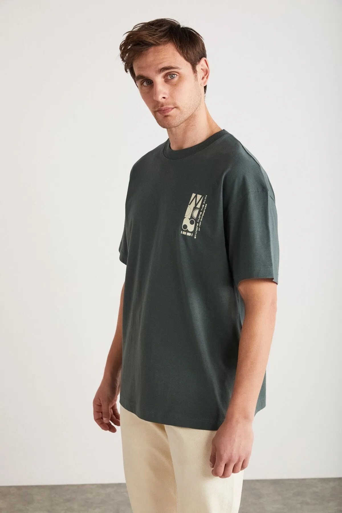 Antoni Men's Printing Detailed 100 %Organic Cotton Knitting Oversize Green T-shirt