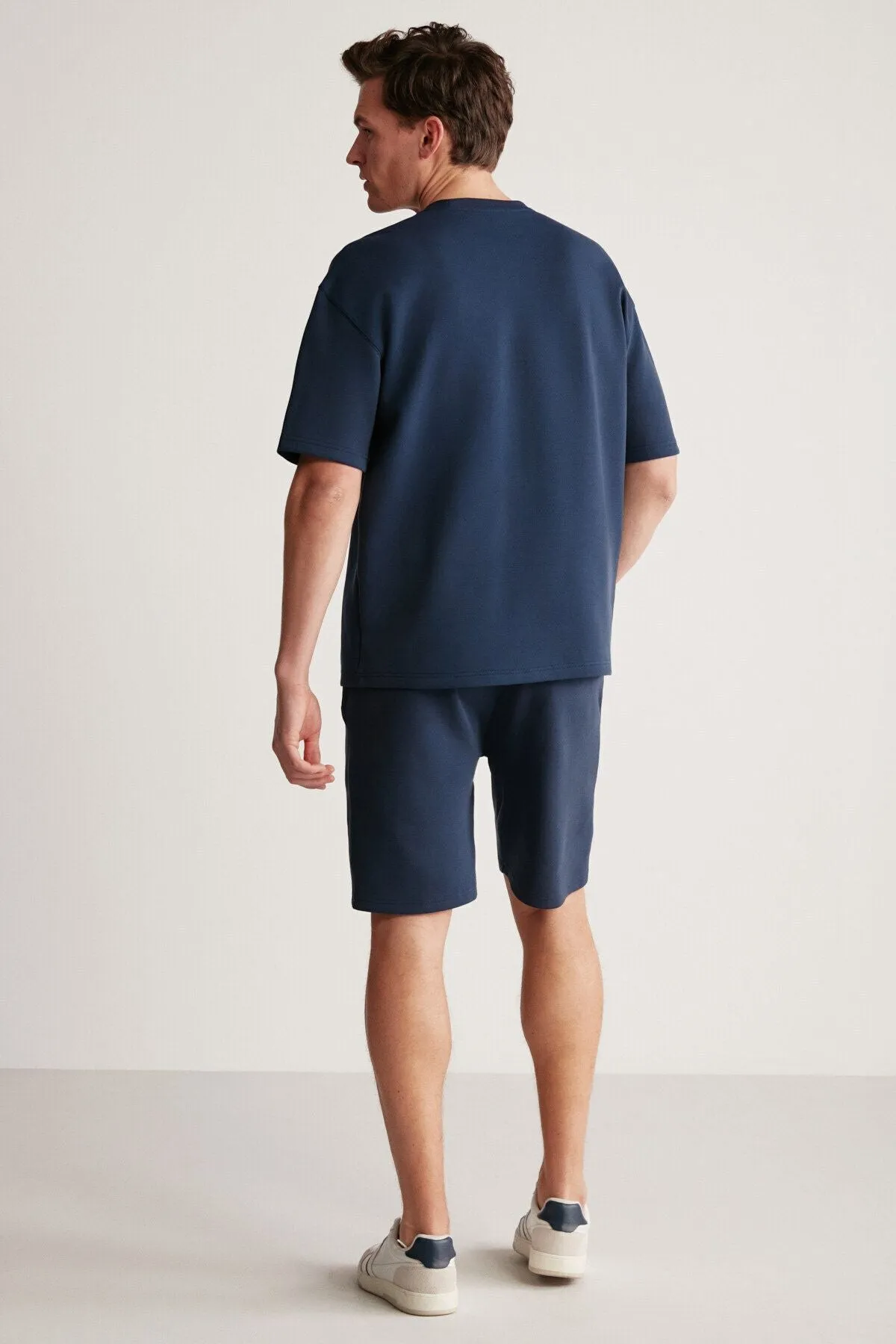 Artur Men's pocket thick special textured fabric navy blue t-shirt