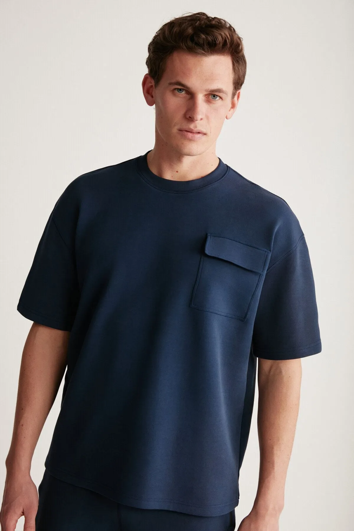 Artur Men's pocket thick special textured fabric navy blue t-shirt