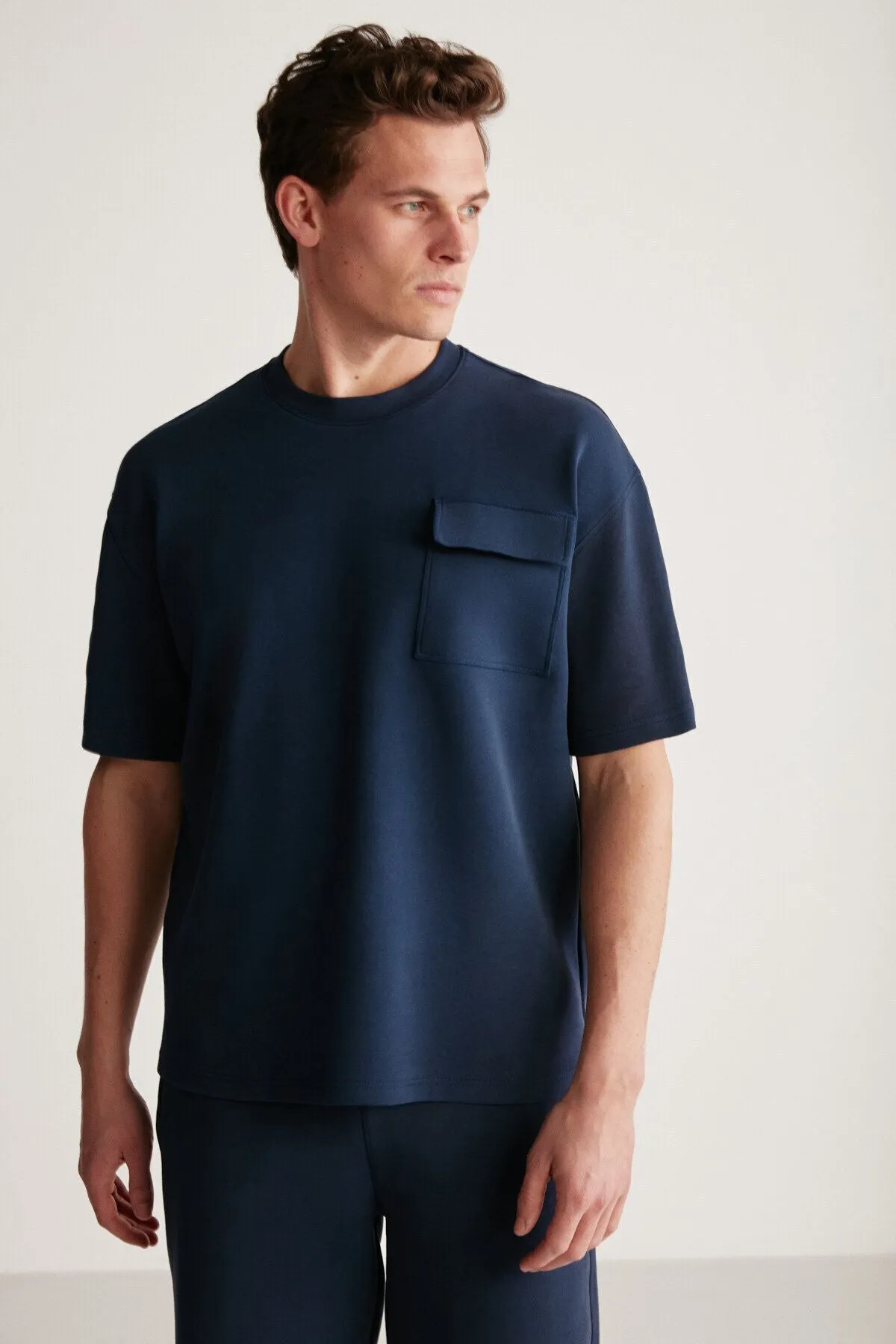 Artur Men's pocket thick special textured fabric navy blue t-shirt