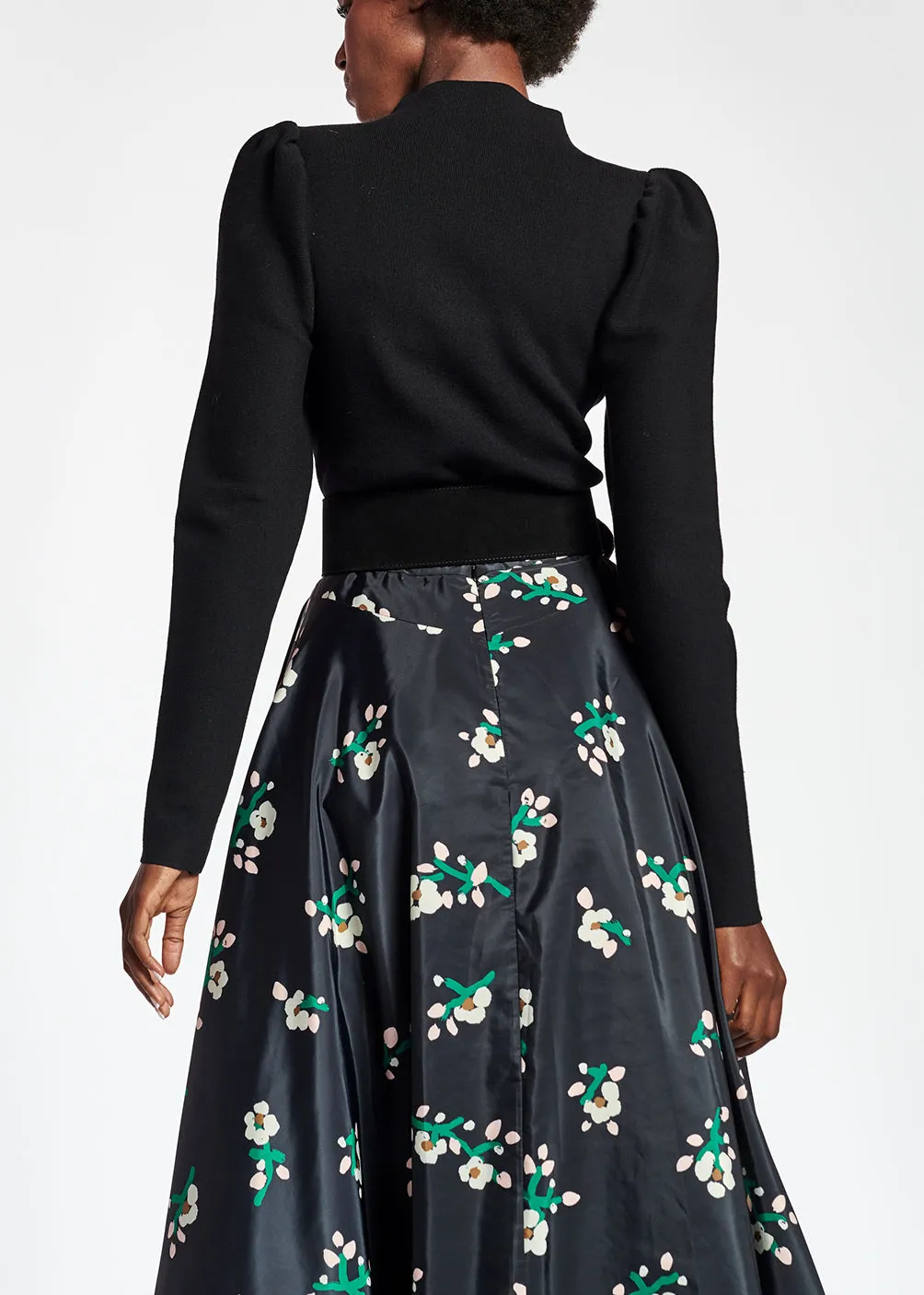 Black puffed-sleeve sweater