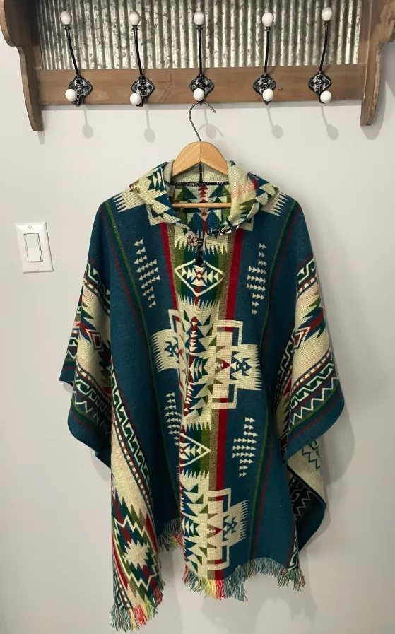 Cozy Ethnic Tribal Hooded Alpaca Poncho