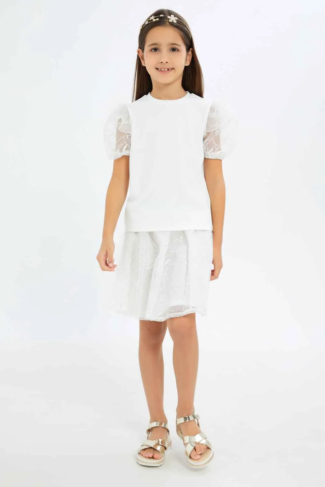 Girls White Embroidered T-shirt And Skirt Set (2 Piece)