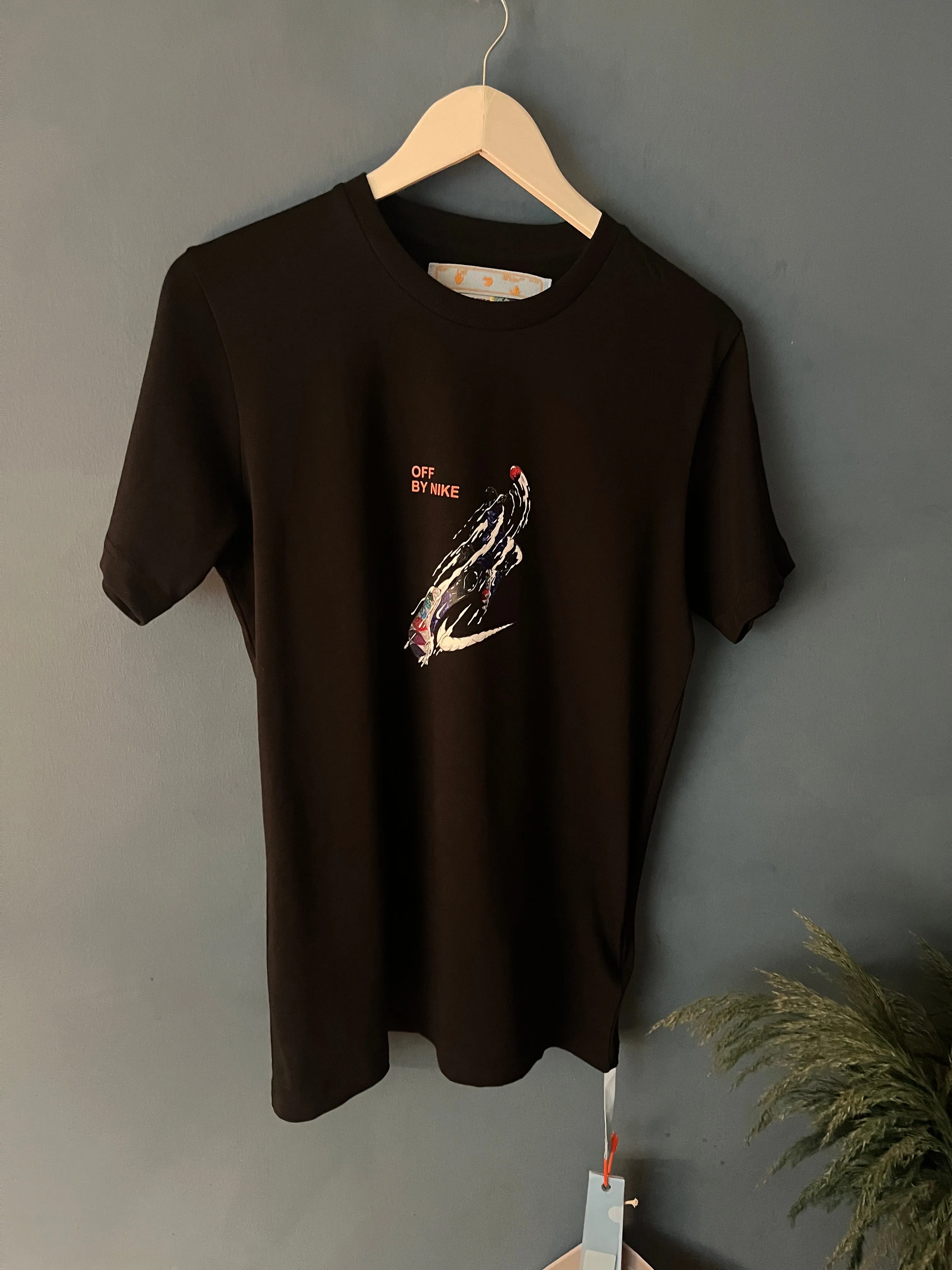 Off White x Nike " Jordan "  T-Shirt styled in Black for Spring&Summer 2024