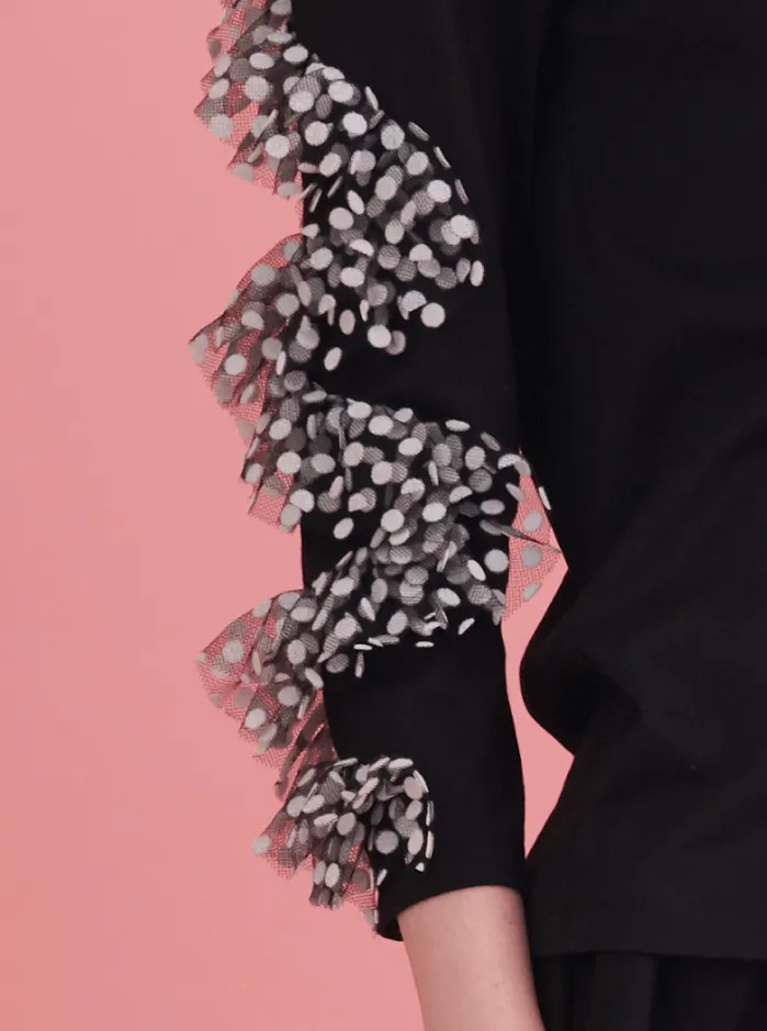 RUFFLE CROP SLEEVE TOP, BLACK