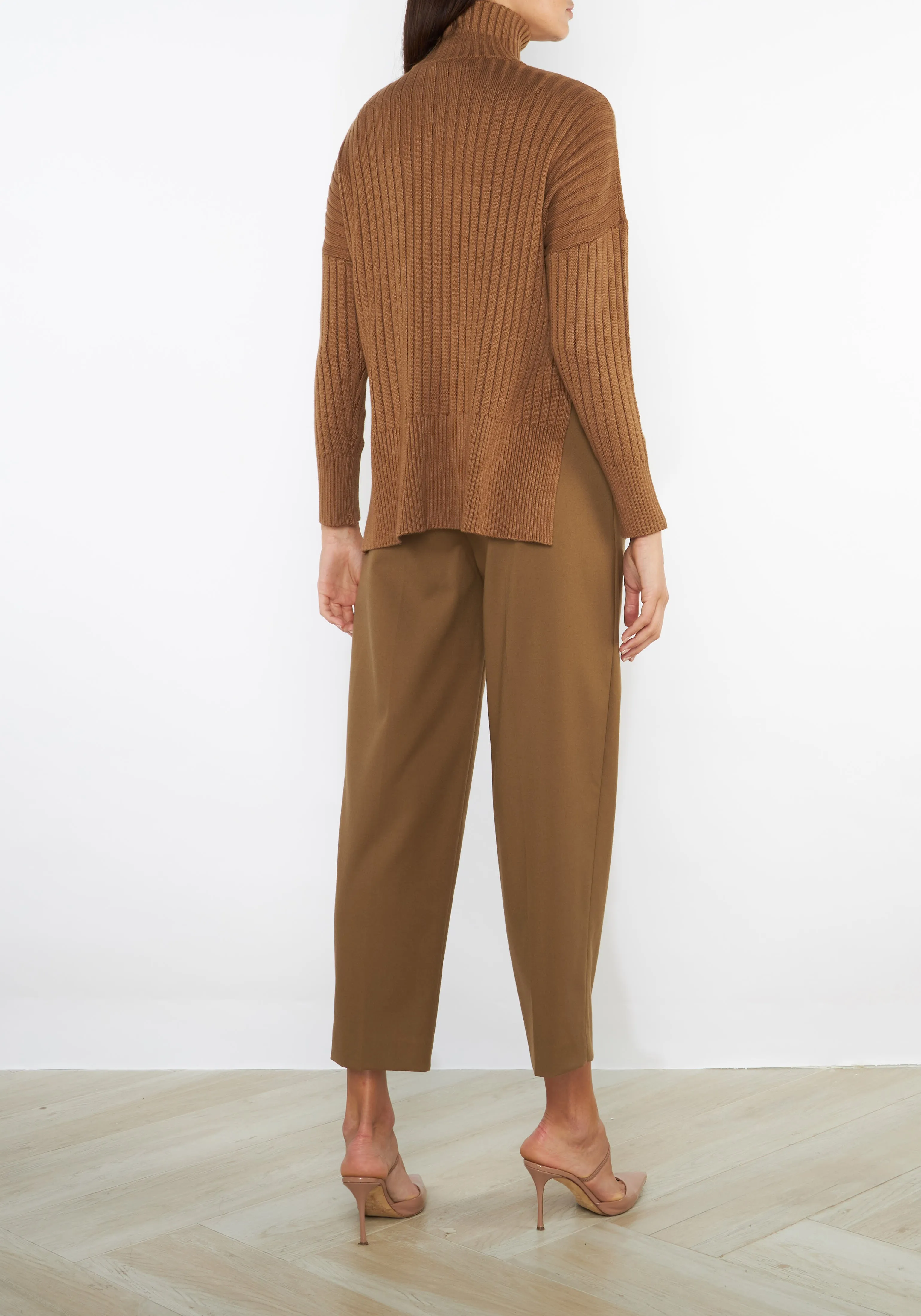 Twisted Rib Split Hem Sweater