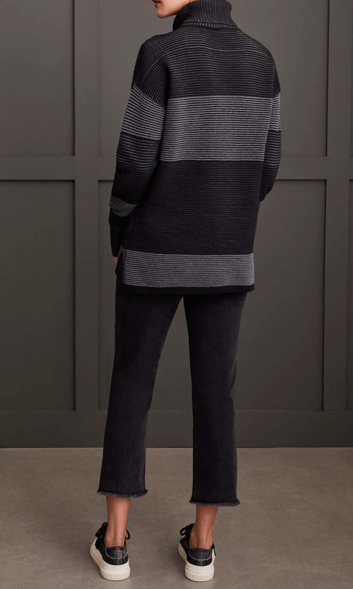 Two-Tone Ottoman Turtleneck Tunic Sweater